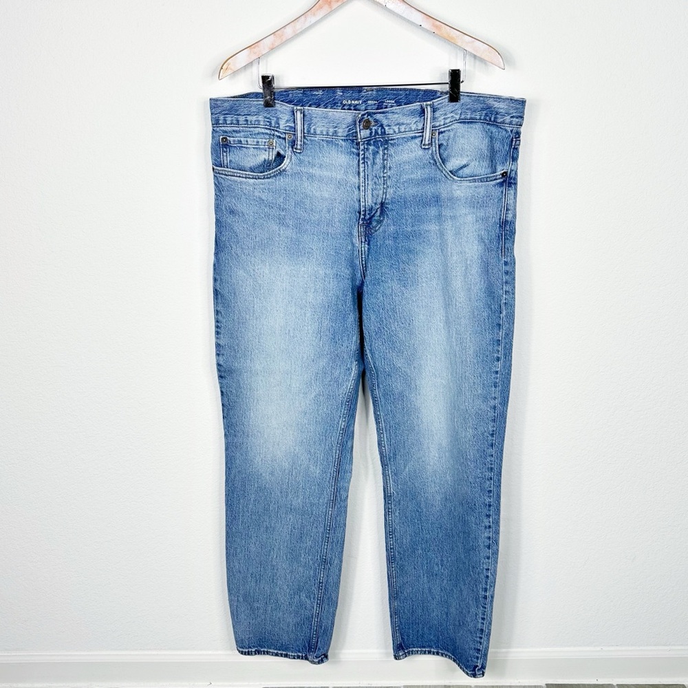 Old Navy Men's Loose Built-in Flex Jeans Light Wash 38W